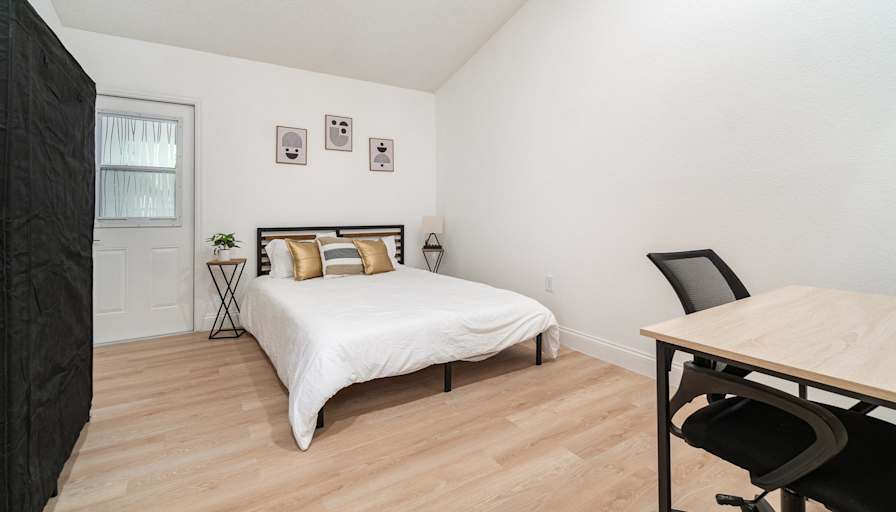 PadSplit's room