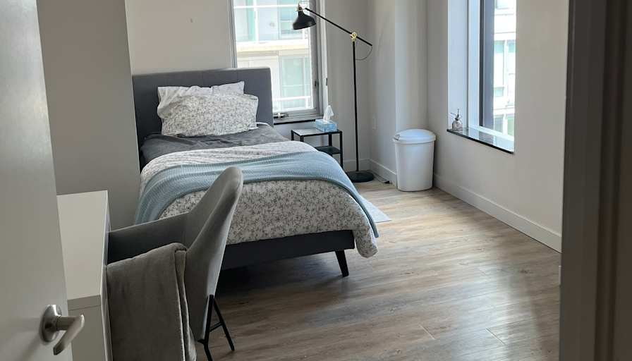 Anna's room