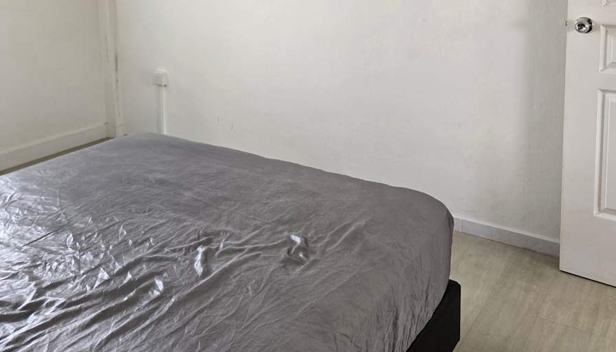 Jo's room