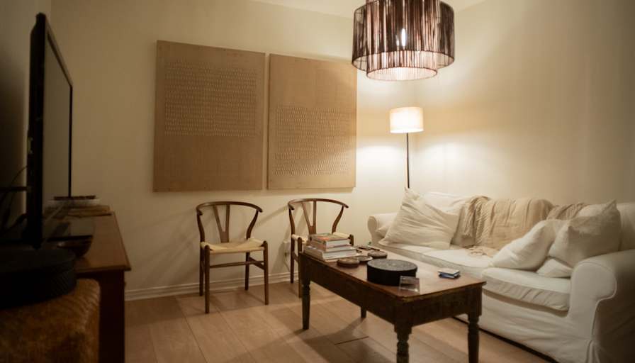 Shimon's room