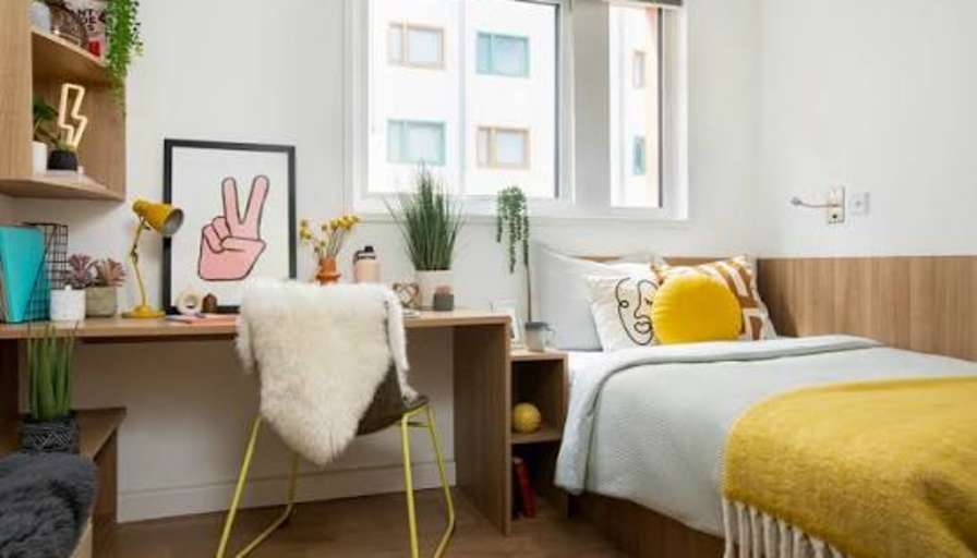 Spandana's room