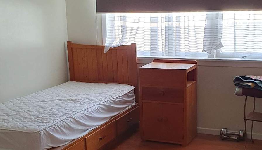 Victoria's room