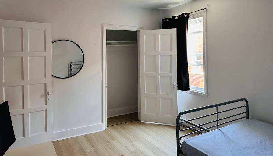 Ghassen's room