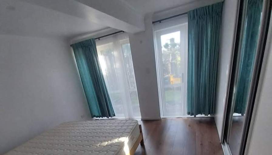 Ben Yue's room