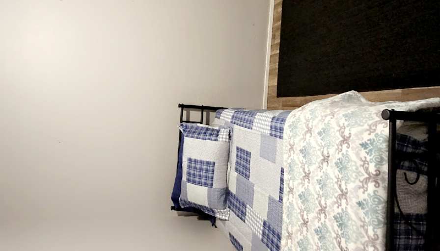 Jeremy G's room