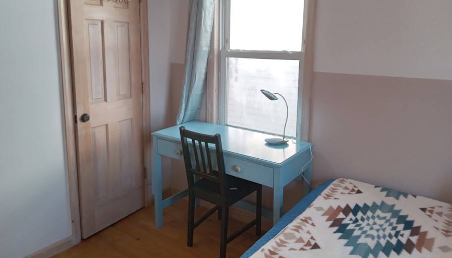 L's room