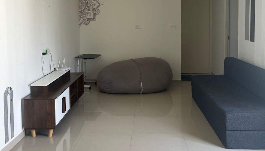 Jay Shukla's room