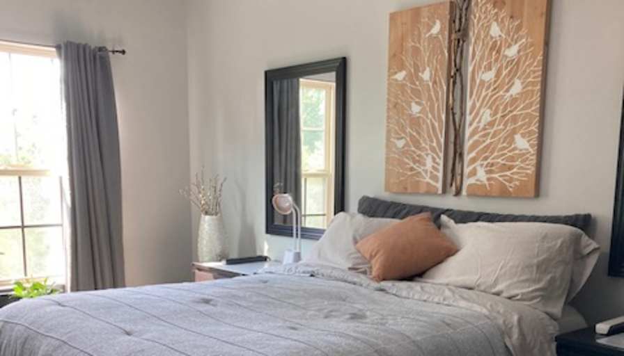 Laurie Petersen's room