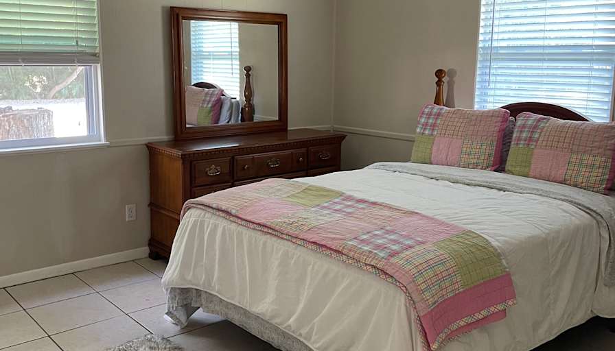 Elissa's room