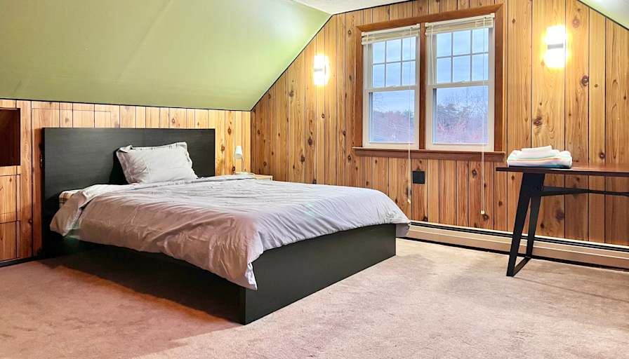 JANINE WANG's room