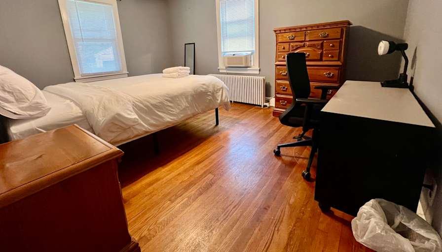 Raymond Franz's room