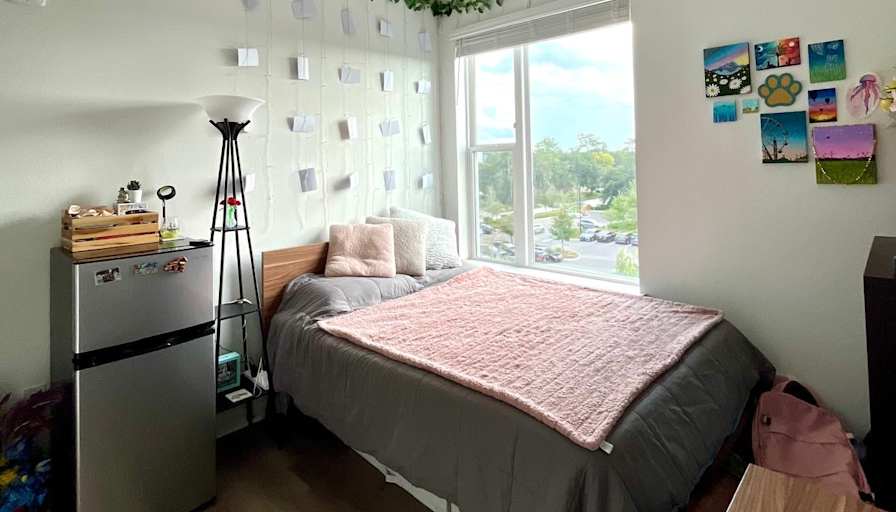 Ella's room