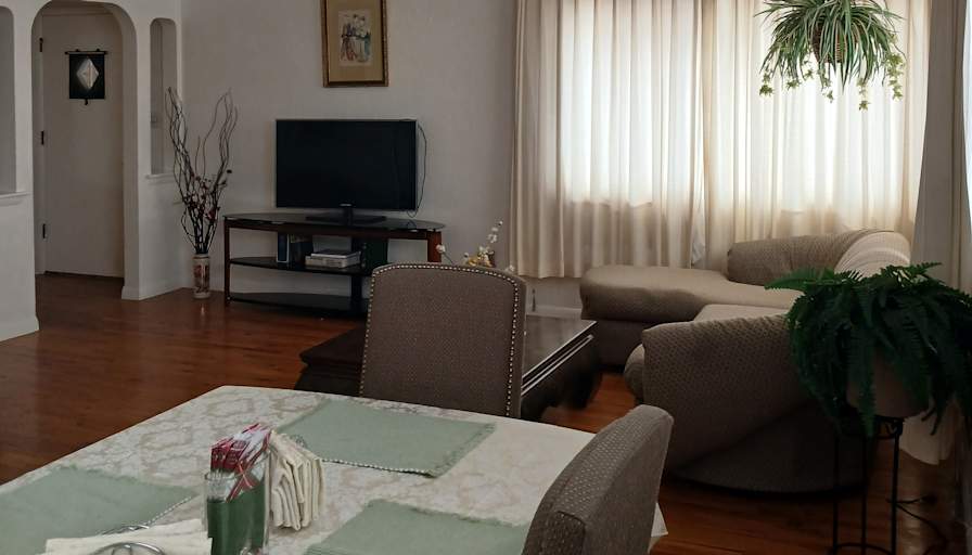 Ana's room
