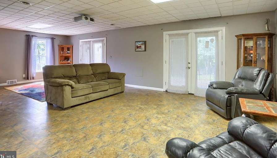 Jeff's room