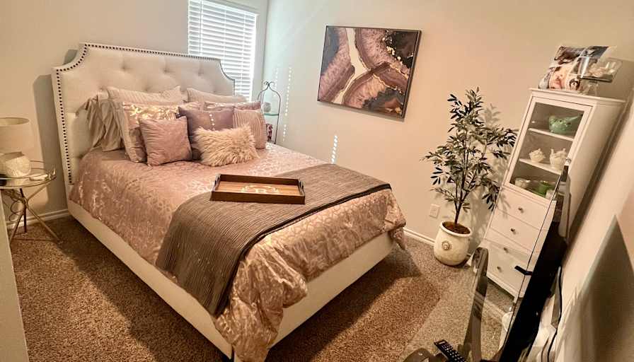 Lauren's room