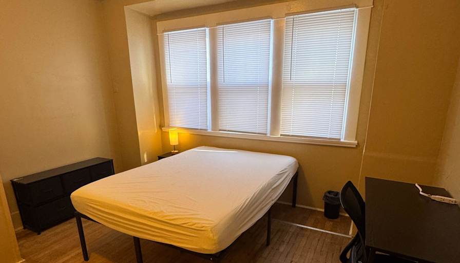 PadSplit's room