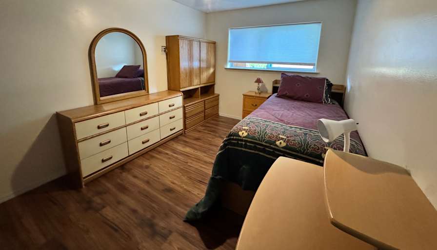 Queenie's room