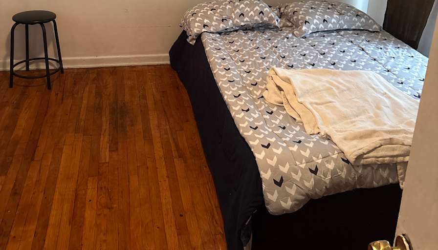 Kenneth's room