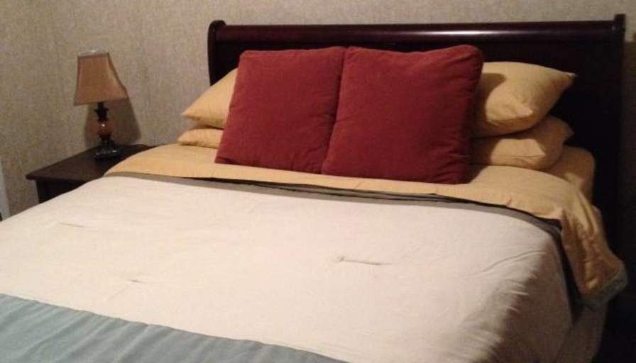 Randy's room