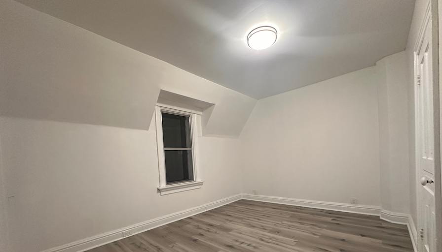 TTTNNNTTT's room