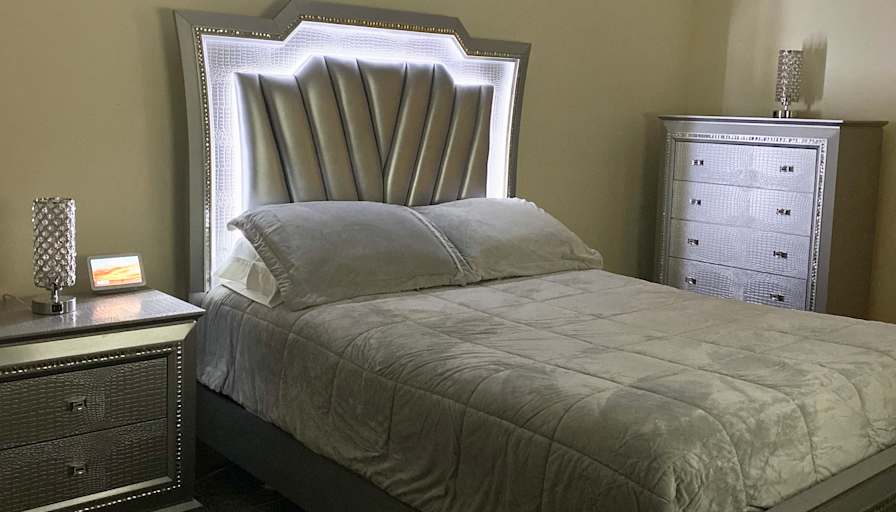 Francesca's room