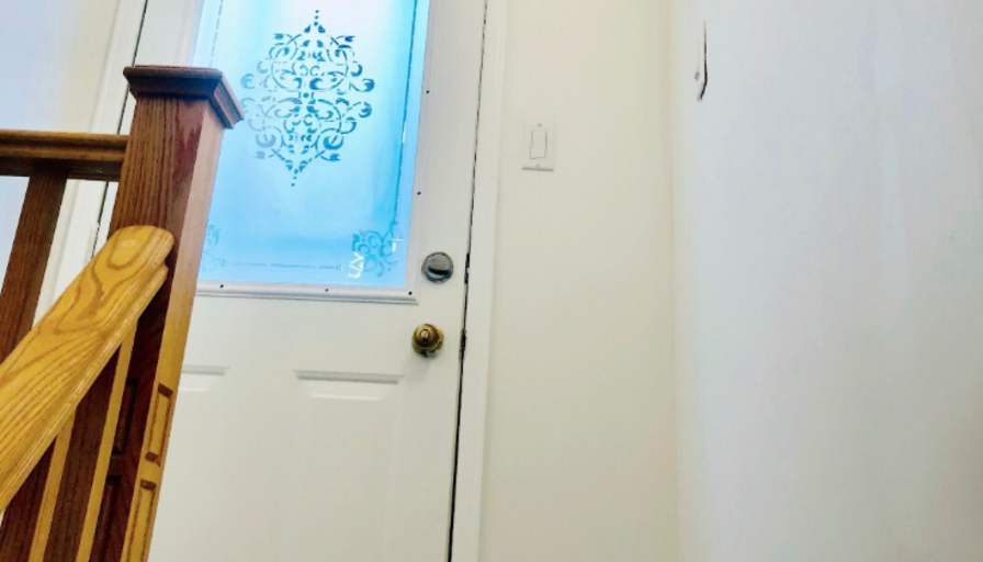 Lena's room