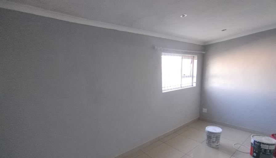 Robert's room
