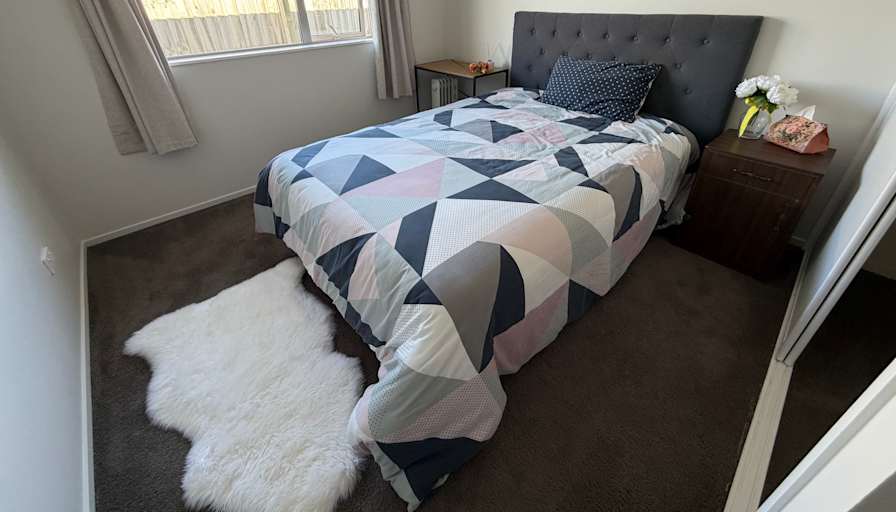 Vicky's room