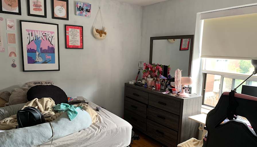 Faruque's room