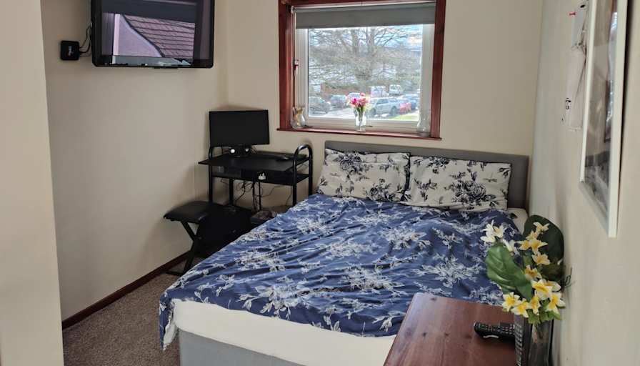 Alec's room