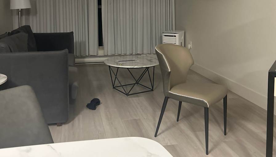 Craig Maclellan's room
