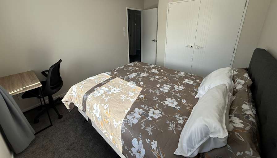Sandra's room