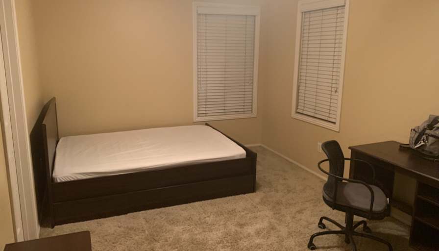 Alexi's room