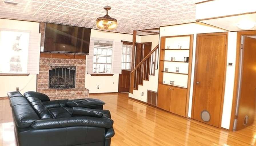 TexasTim's room