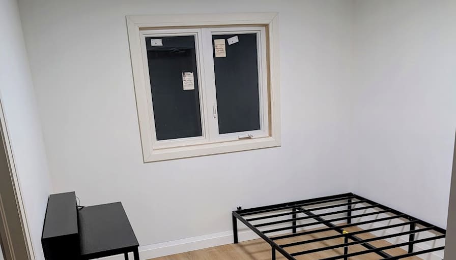 Student Rentals UWindsor's room