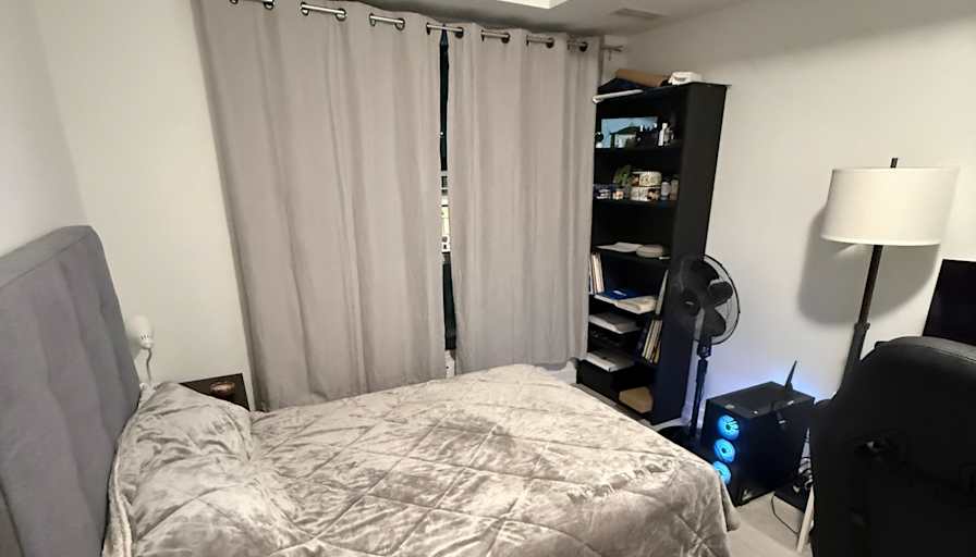 Varish's room