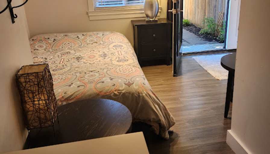 Laure's room