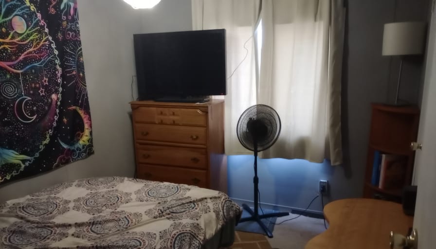 Rich's room