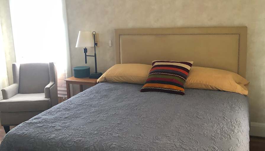 Mona's room