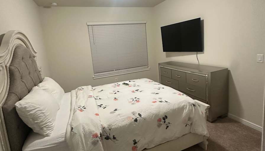 Shannen's room