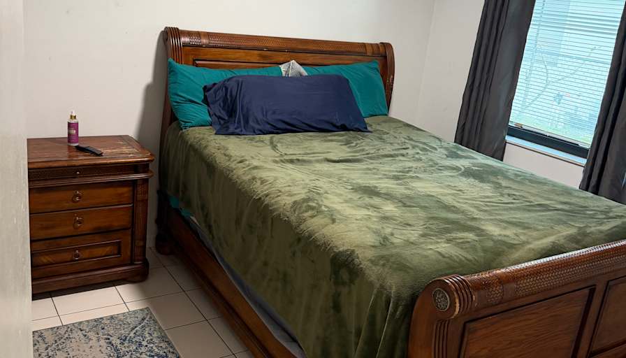 Gerald Forsythe's room