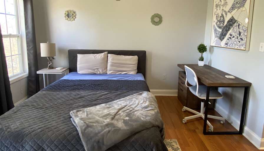 PadSplit's room