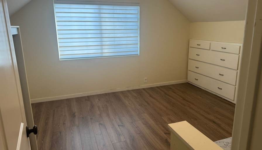 SEAN's room