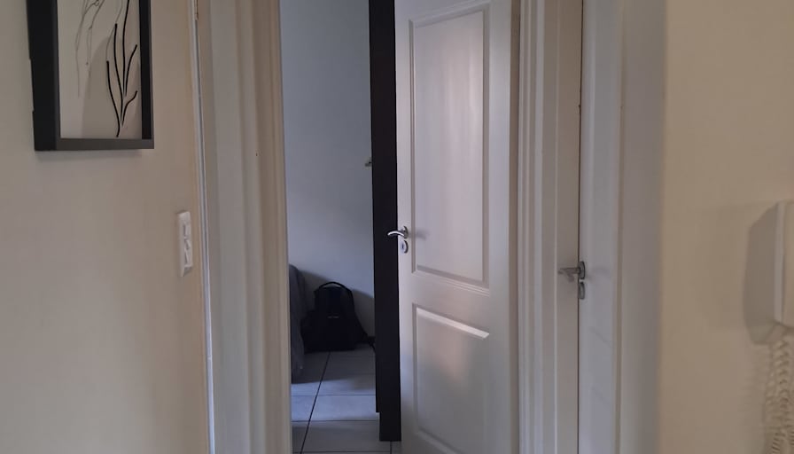 Rea's room