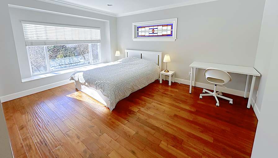 Shirin's room