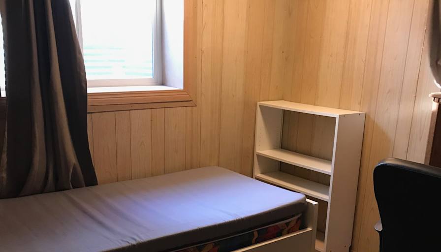 Samuel's room