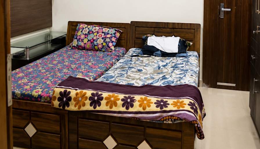 Anand Nagre's room
