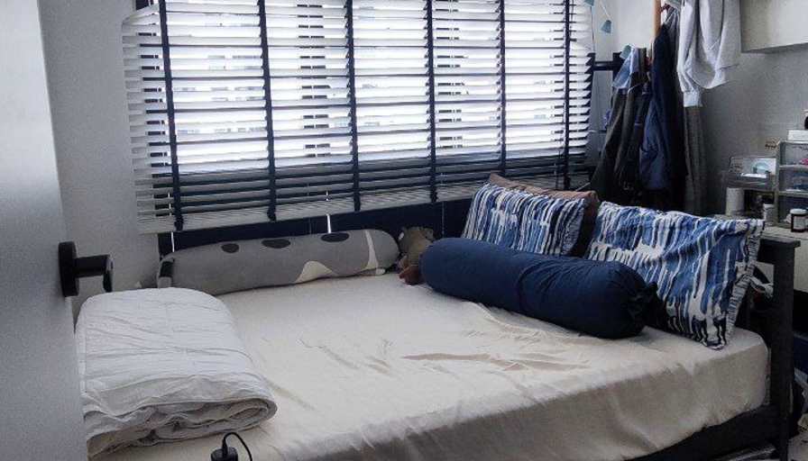 Damon's room