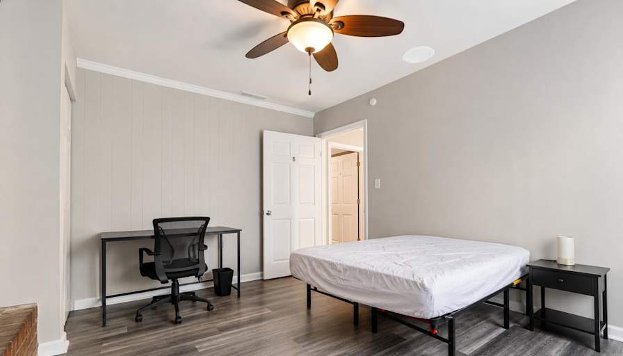 PadSplit's room