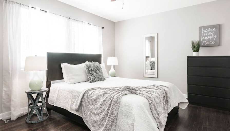 Capri's room